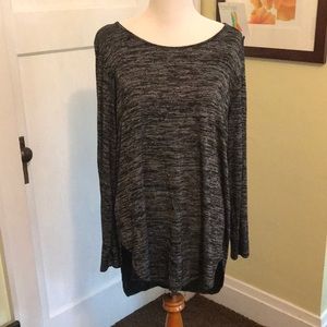 Grey & white tunic top